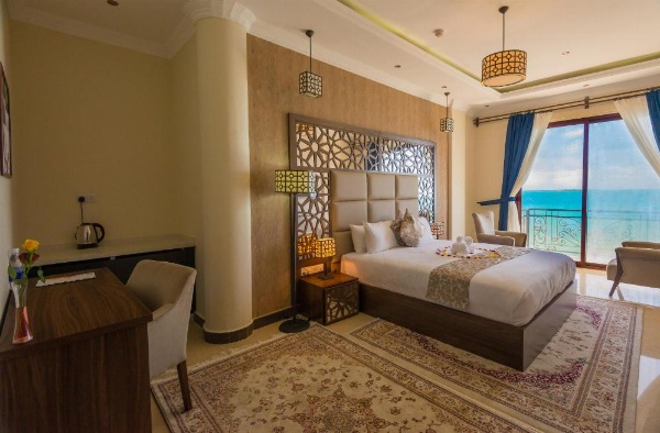 Golden Tulip Zanzibar Resort image 15