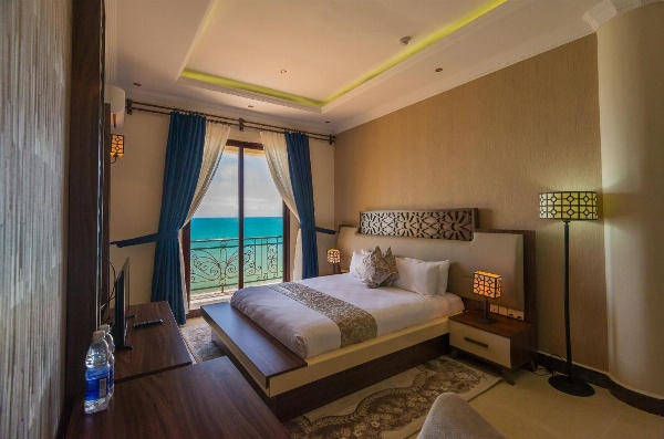 Golden Tulip Zanzibar Resort image 4